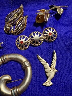 Gold-Tone Floral & Bird Brooch Set - Gold Accents